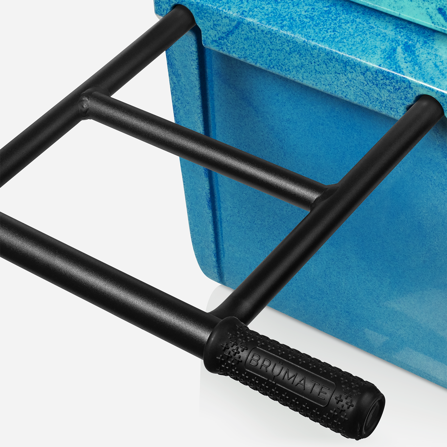 Br Tank 55-Quart Rolling Cooler | Ocean Swirl